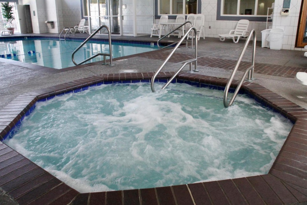 Baymont by Wyndham Des Moines Airport